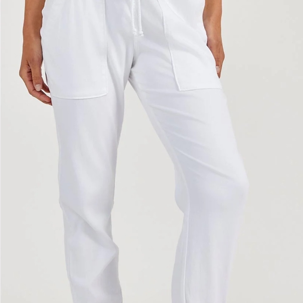 Bella Dahl White Pocket Jogger